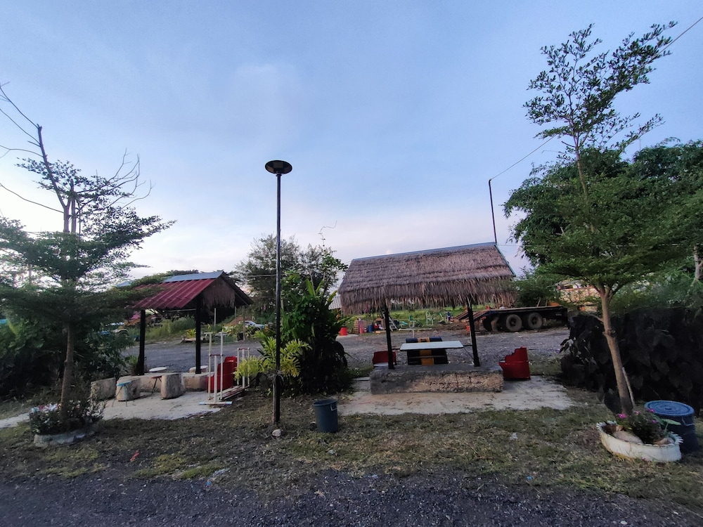 เช็คอินรีสอร์ทชัยนาท Check-in resort