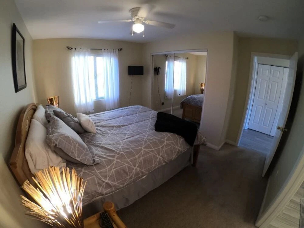 Michael Rutkowski 3 Bedroom Condo