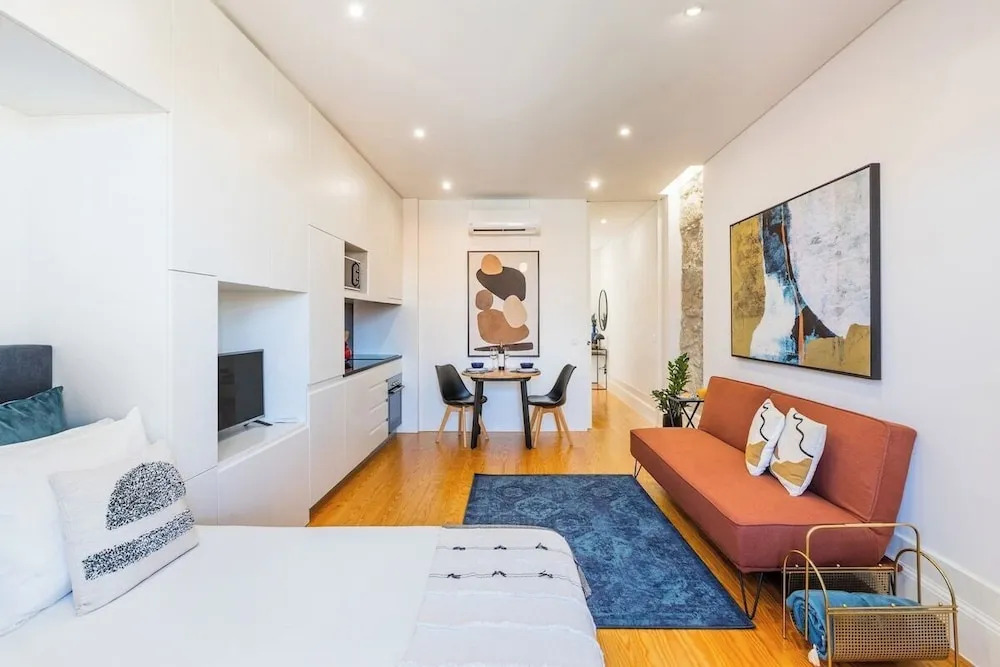 Stylish Studio w/ AC | Central Porto