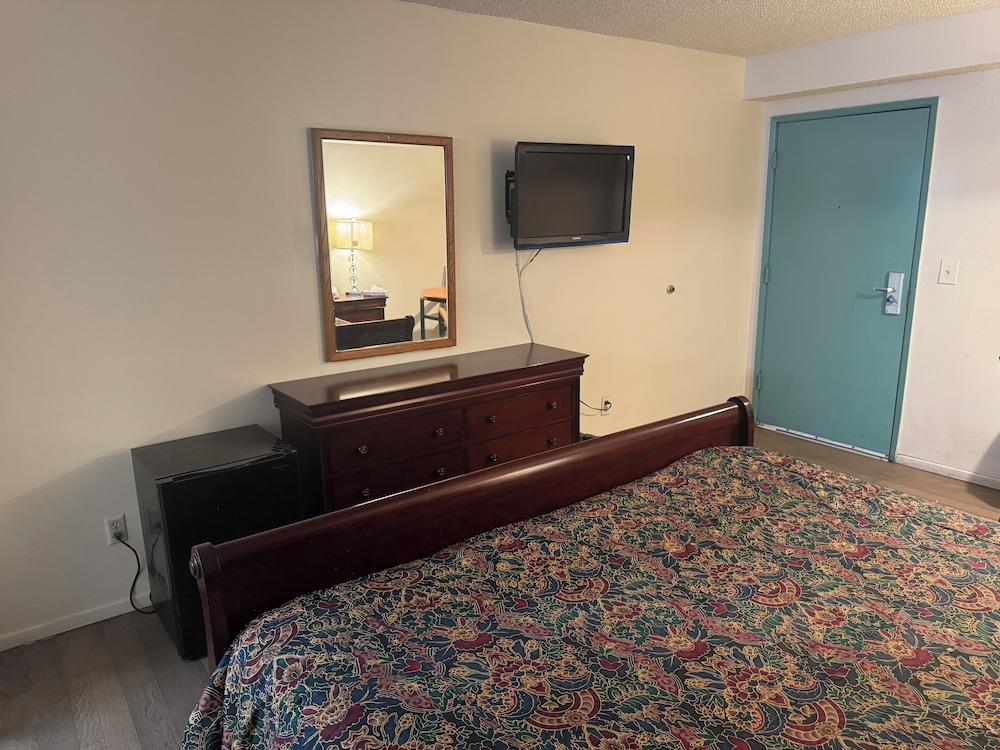 Best Star Inn - LA Commerce Casino, Citadel & I-5 freeway