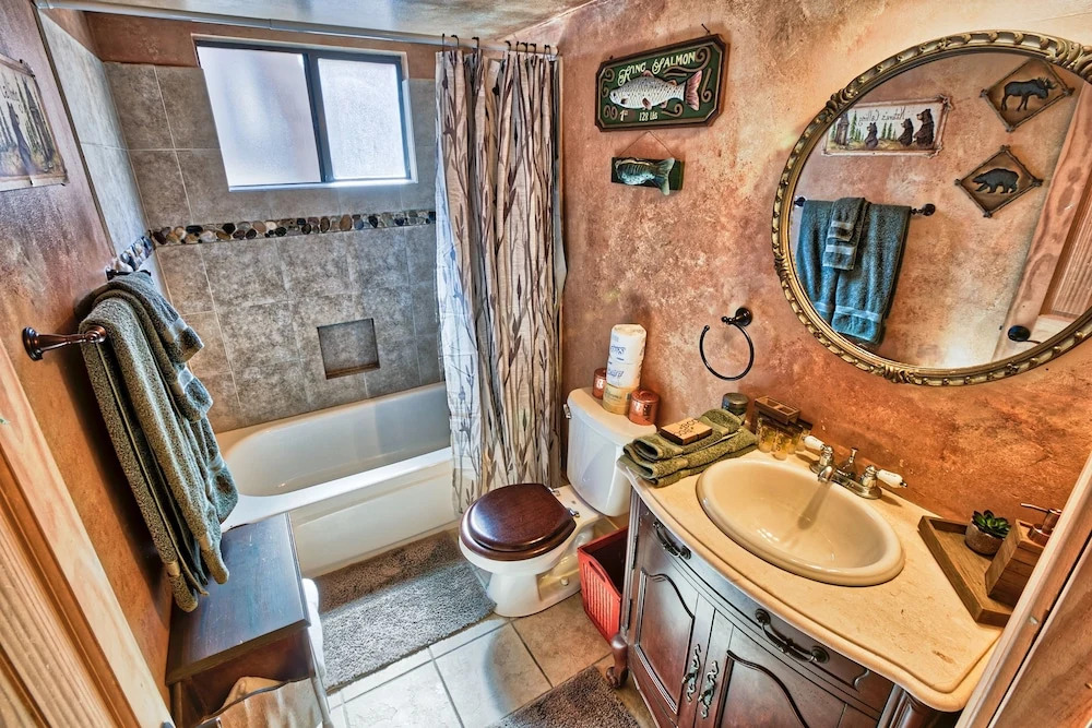 40289 Lakeview Home 4 Bedrooms 2 Bathrooms Home