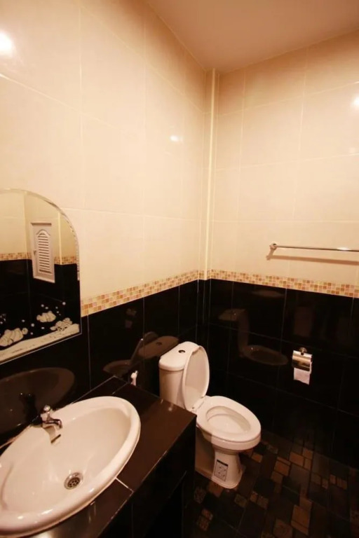 B.M. Grand Hotel