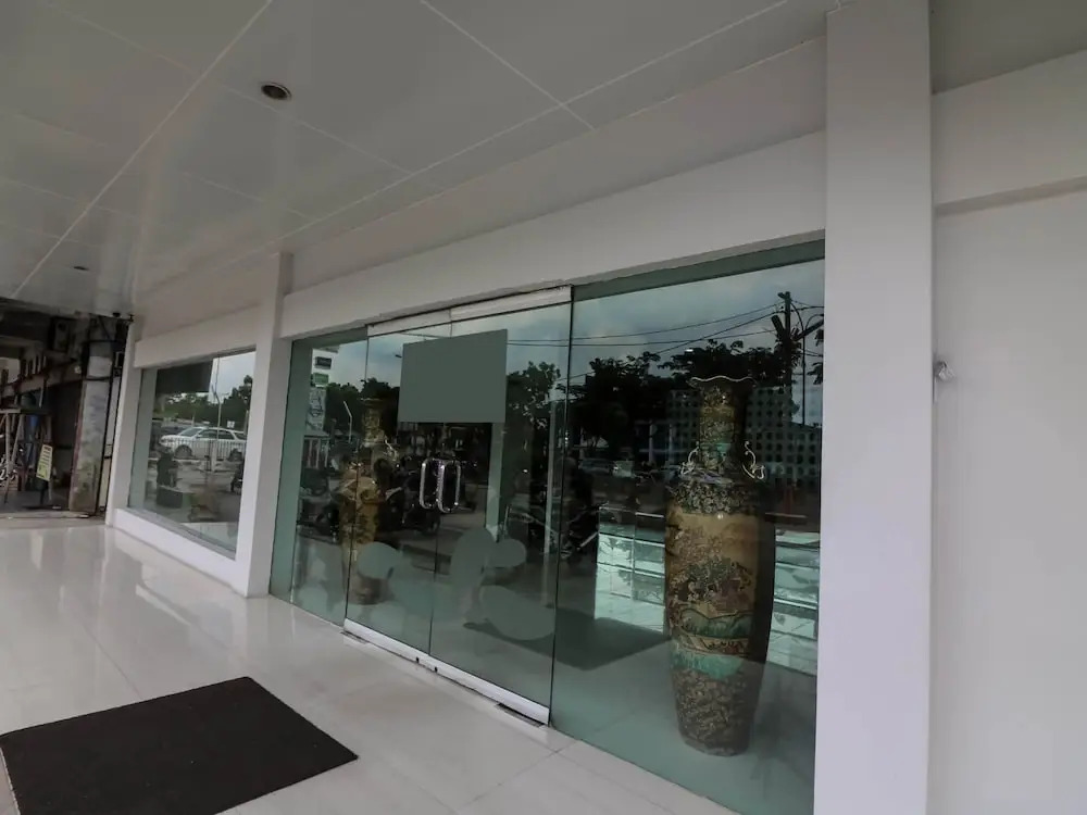 NIDA Rooms Sudirman 240 Marpoyan Damai at Sabrina 81 Hotel
