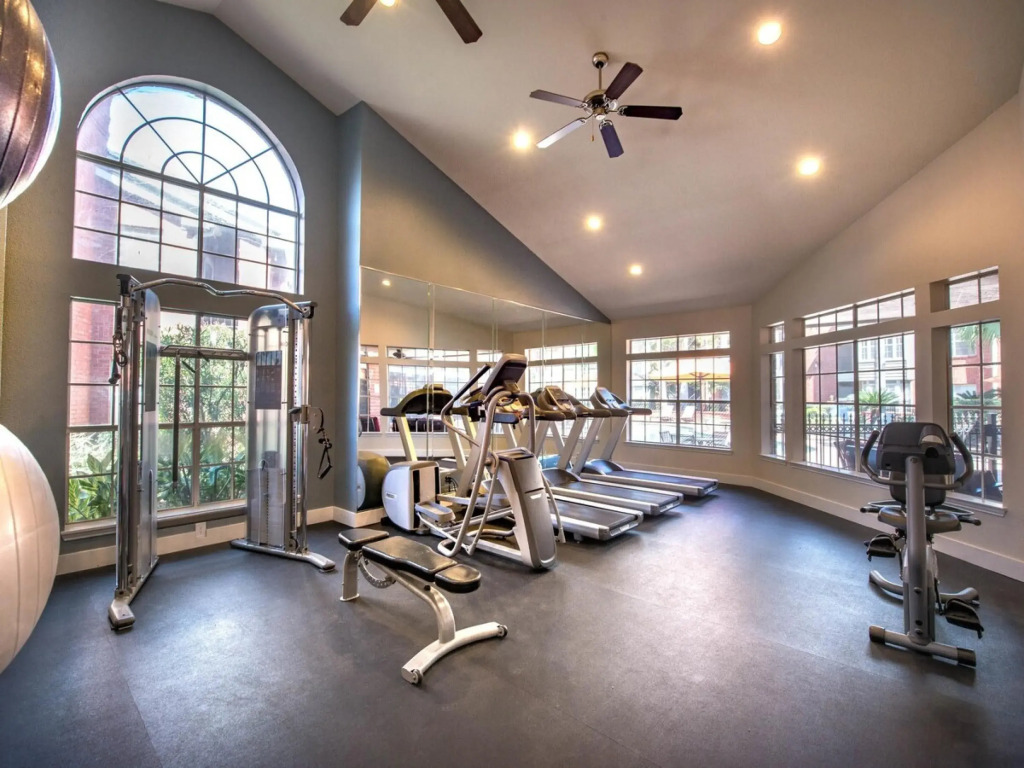Medical Center 2BR With Resort Amenities