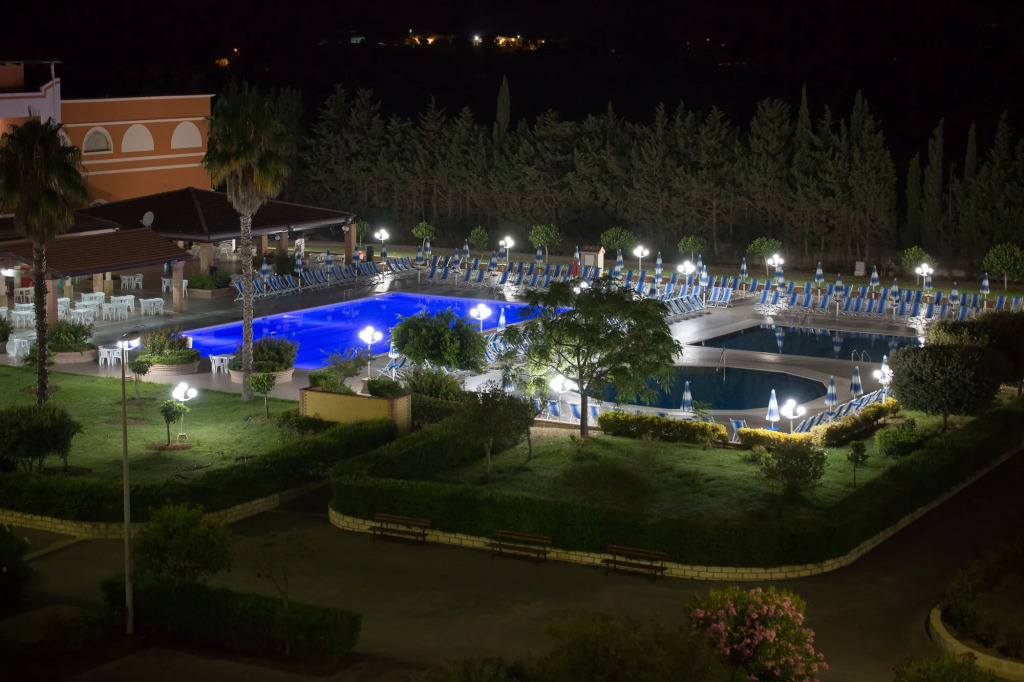 Fruit Village Capo Rizzuto S Antonio