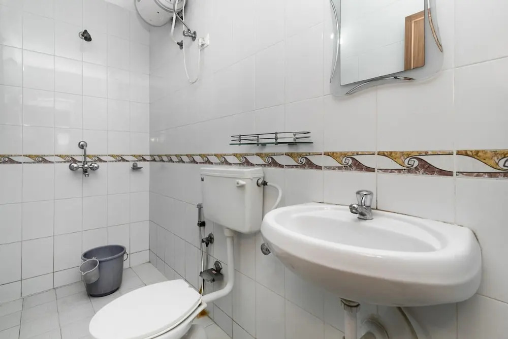 GuestHouser 3 BHK Apartment 9c40