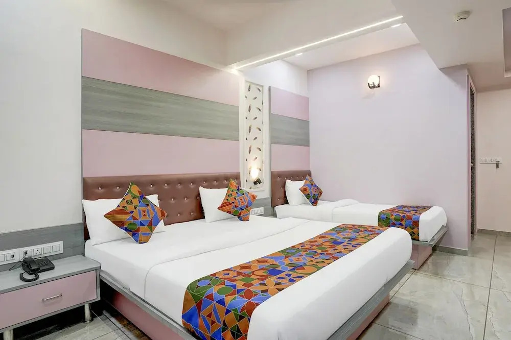 Fabhotel Annex Inn