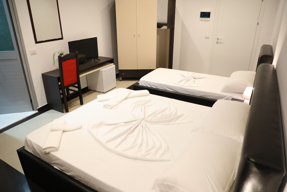 Hotel Aglon