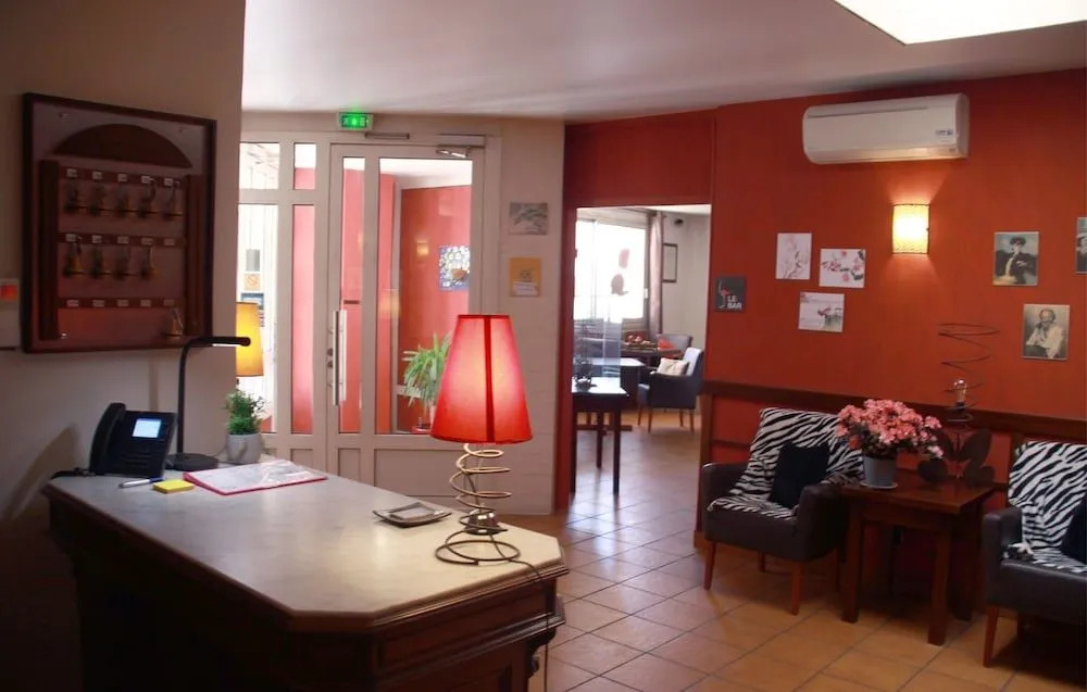 LEMBLEME - BOUTIQUE HOTEL