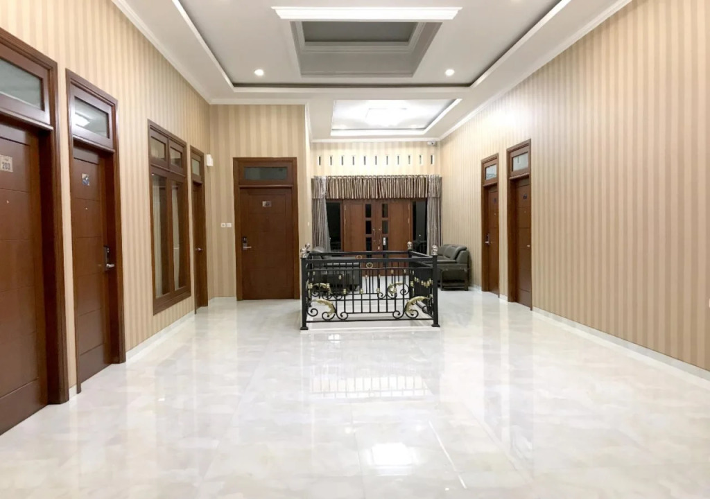 Hillside Suite Guest House