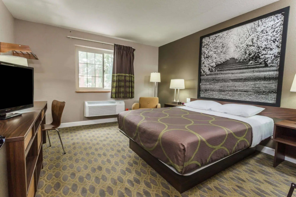 Deluxe Inn Willows