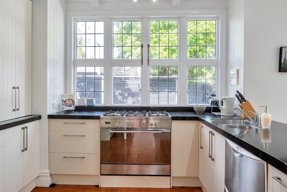 Classic 3 Bedroom Home near Ponsonby Rd