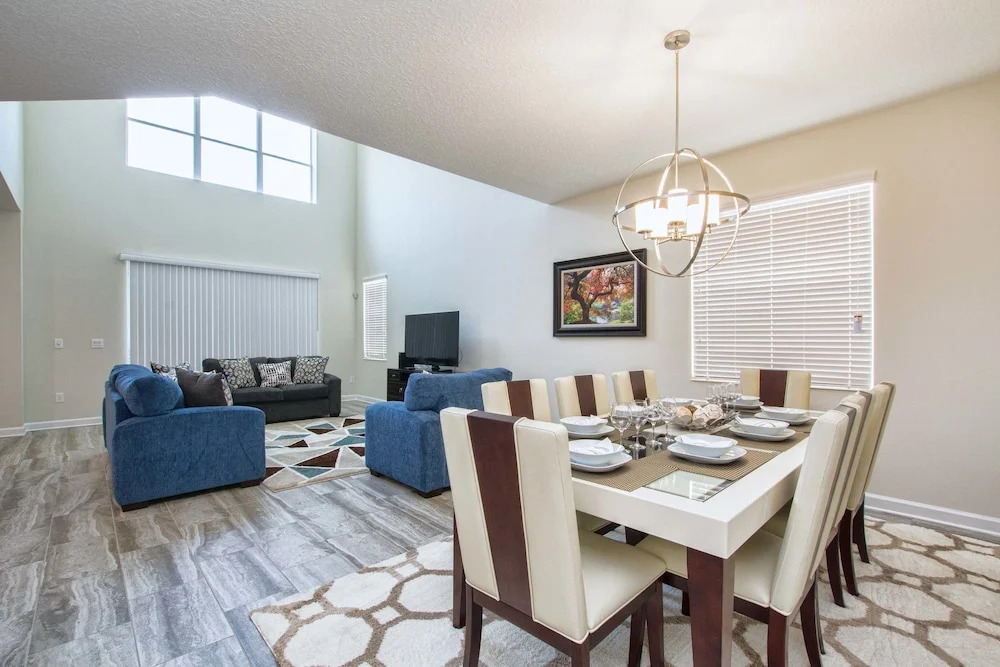 Storey Lake-5 Bedroom Pool Home-1663ST
