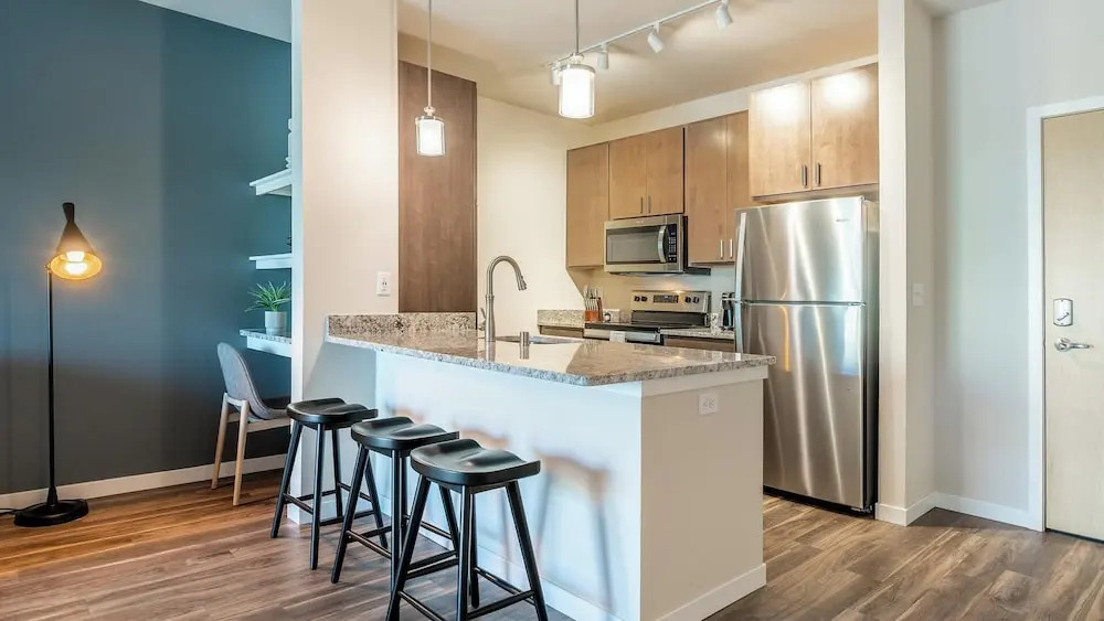Landing Furnished Apartments - West Dallas