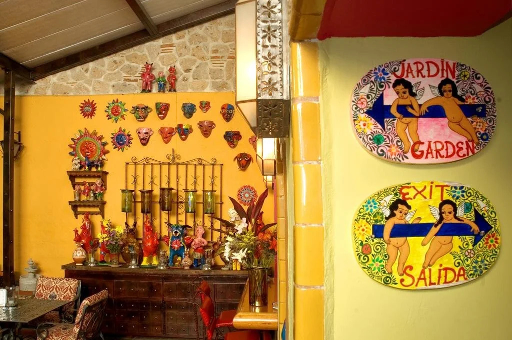 Hotel Casa de Las Flores Bed and Breakfast