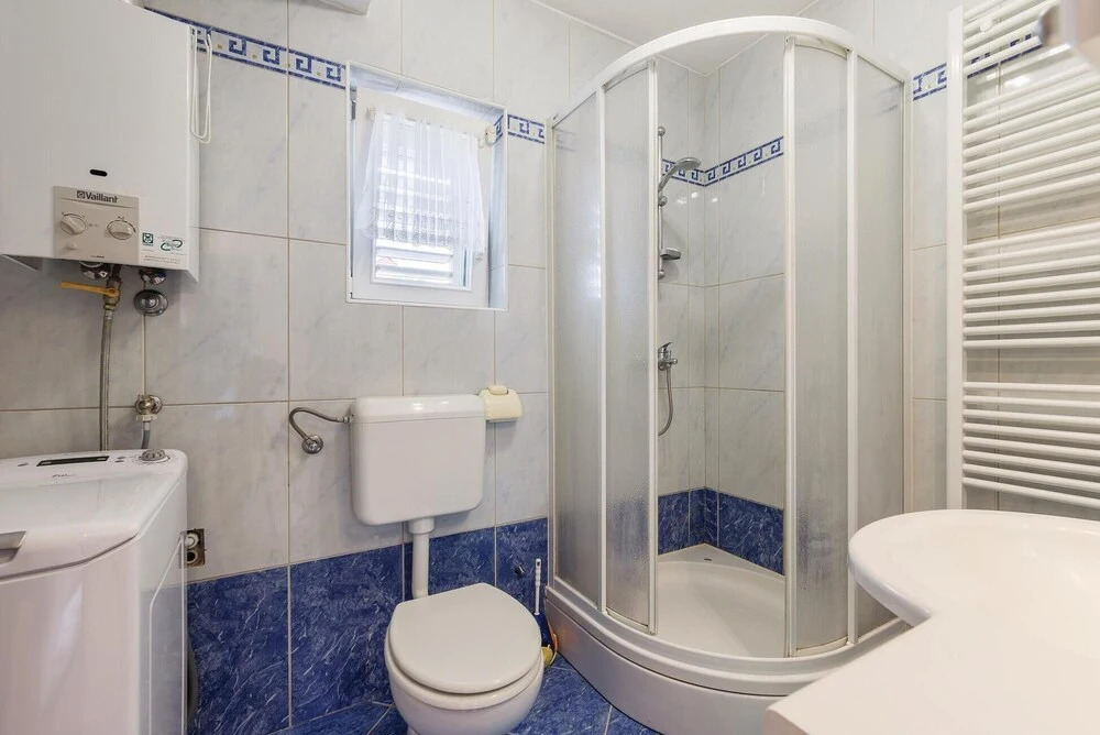 Four-Bedroom Holiday Home In Vodnjan