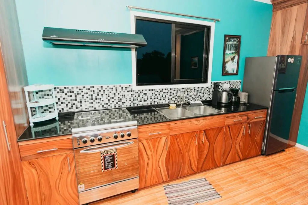 Kingswick Residences & Lodge