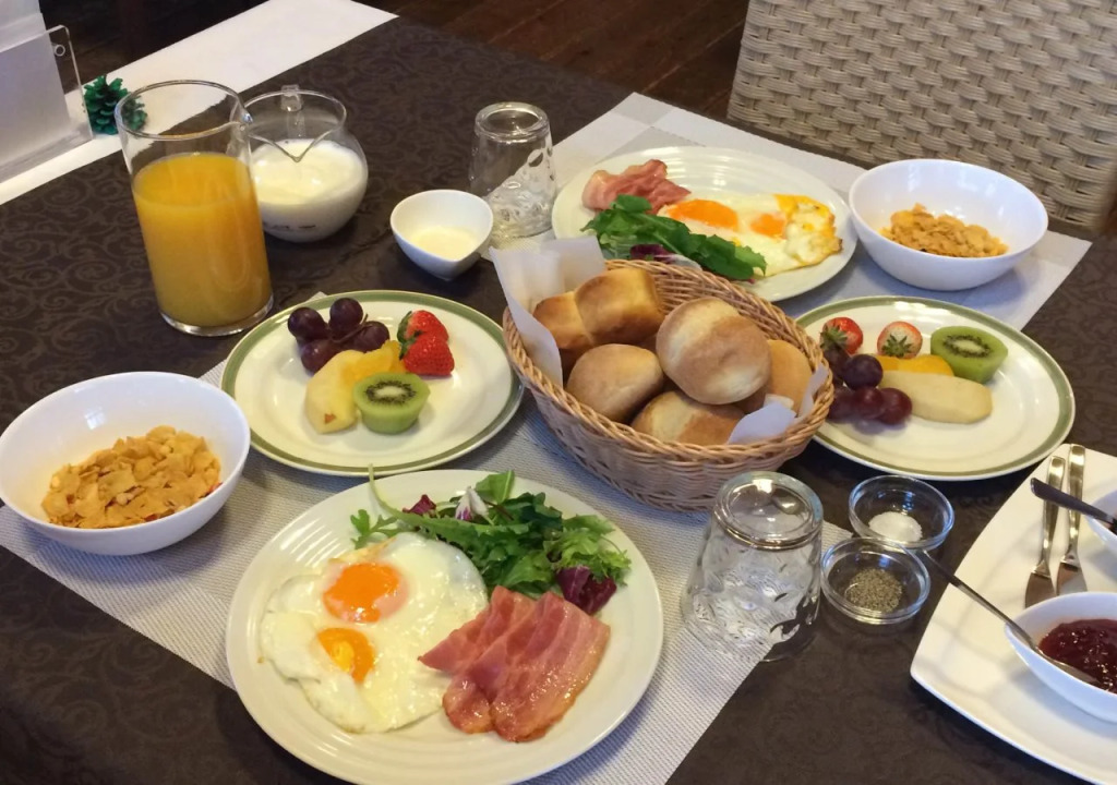 Reposer Hakuba Hotel and Offsite Villa
