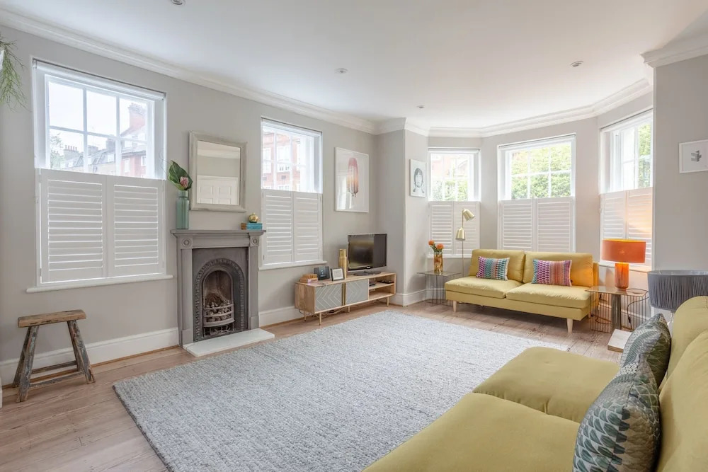 Kings Cross House Sleeps 6