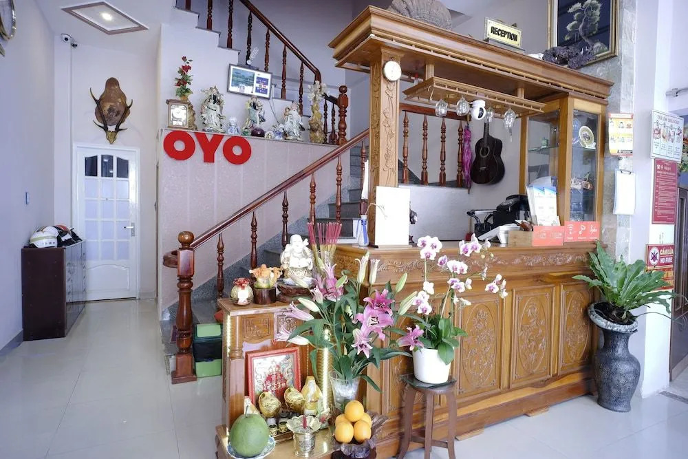 OYO 987 Thanh Thanh Nhan Hotel