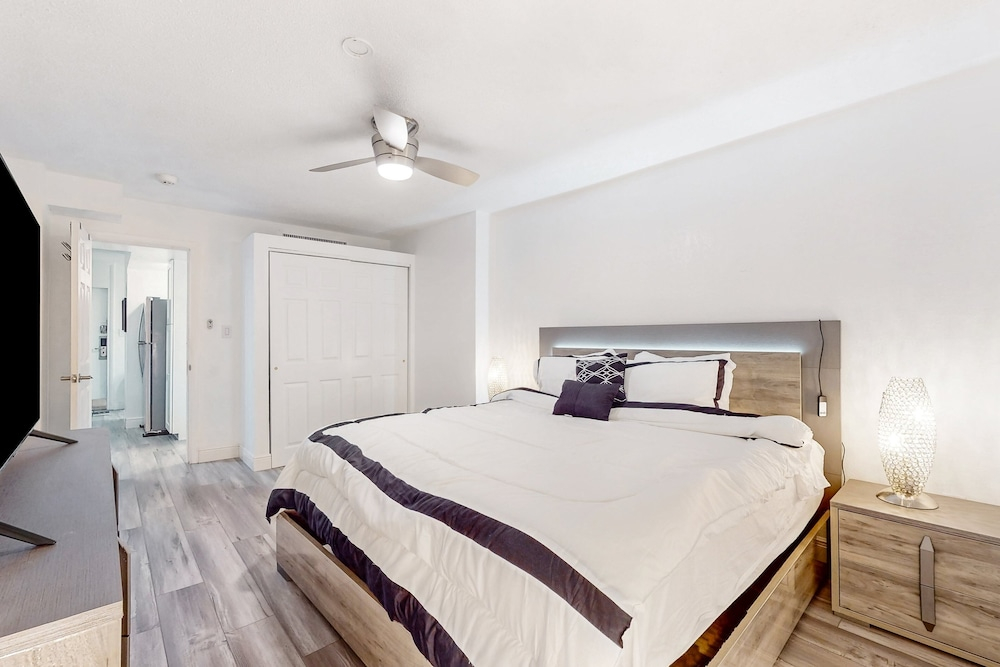 Daytona Hawaiian Inn 431