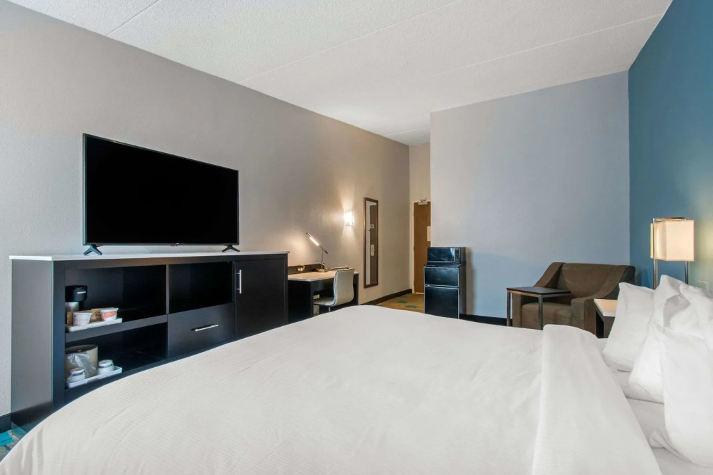 Hawthorn Extended Stay by Wyndham Chambersburg