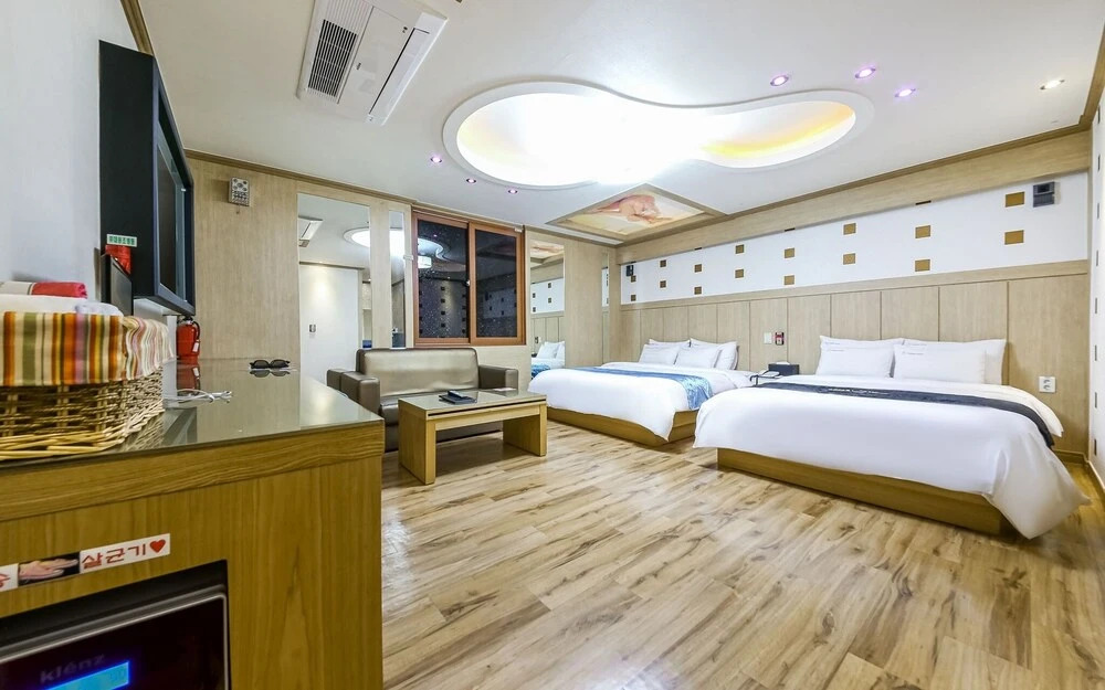 Yeosu Apple Hotel