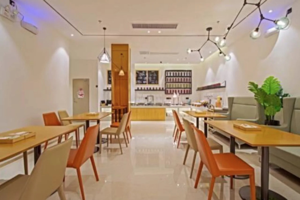 City Comfort Inn (Zhaoqing Sihui Times Square)