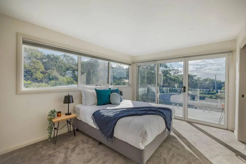 Baileys Beach House
