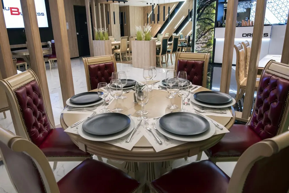 Family Hotel Business Club
