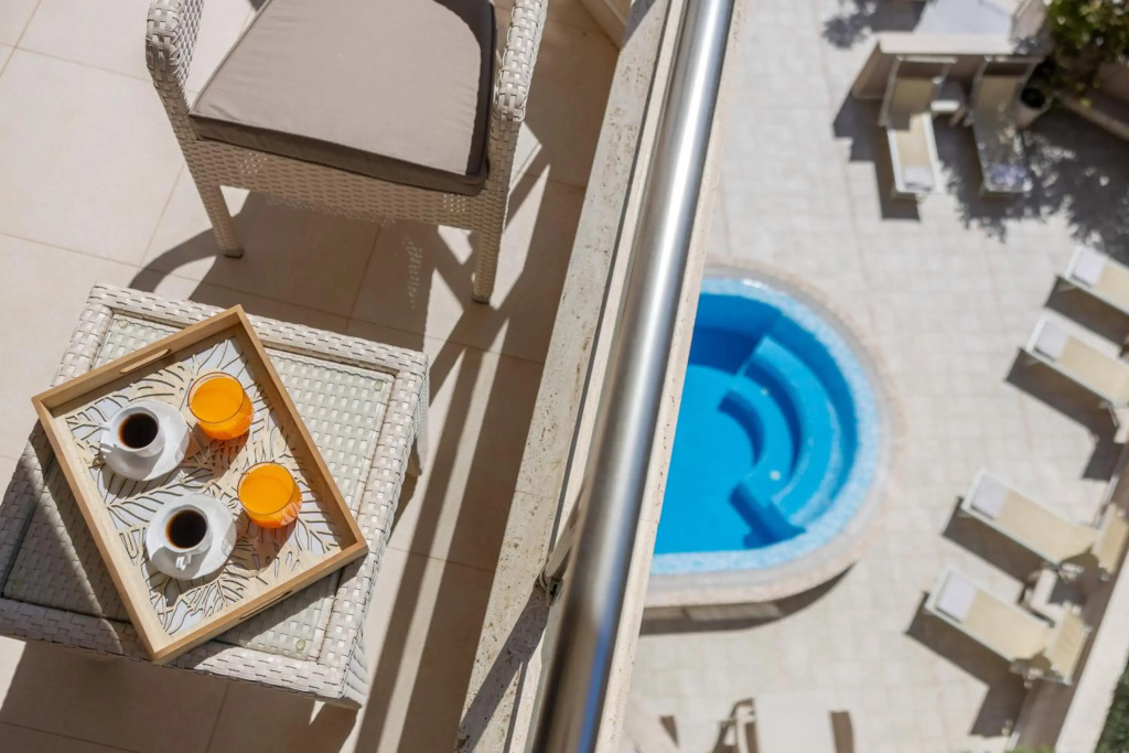 Apartments Del Mar