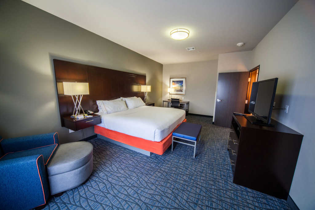 Holiday Inn Exp Stes OKC SE by IHG