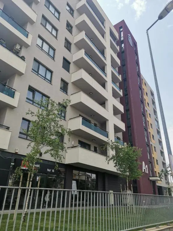 Christopher Apartment