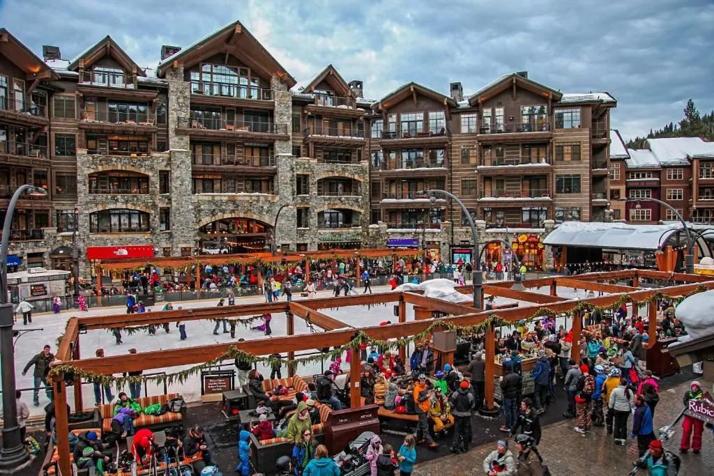 Luxury Top Floor Residence in the Village at Northstar - Catamount 403