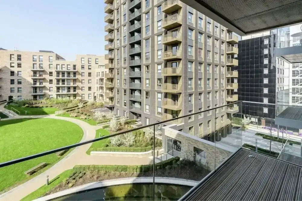 Montana Apartment Wembley Stadium