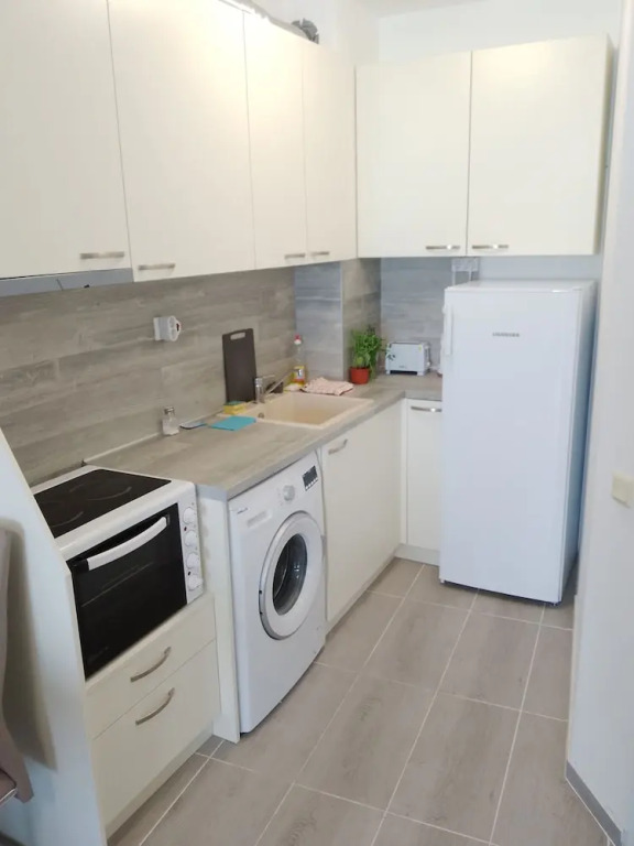Silver Beach B16 Apartment