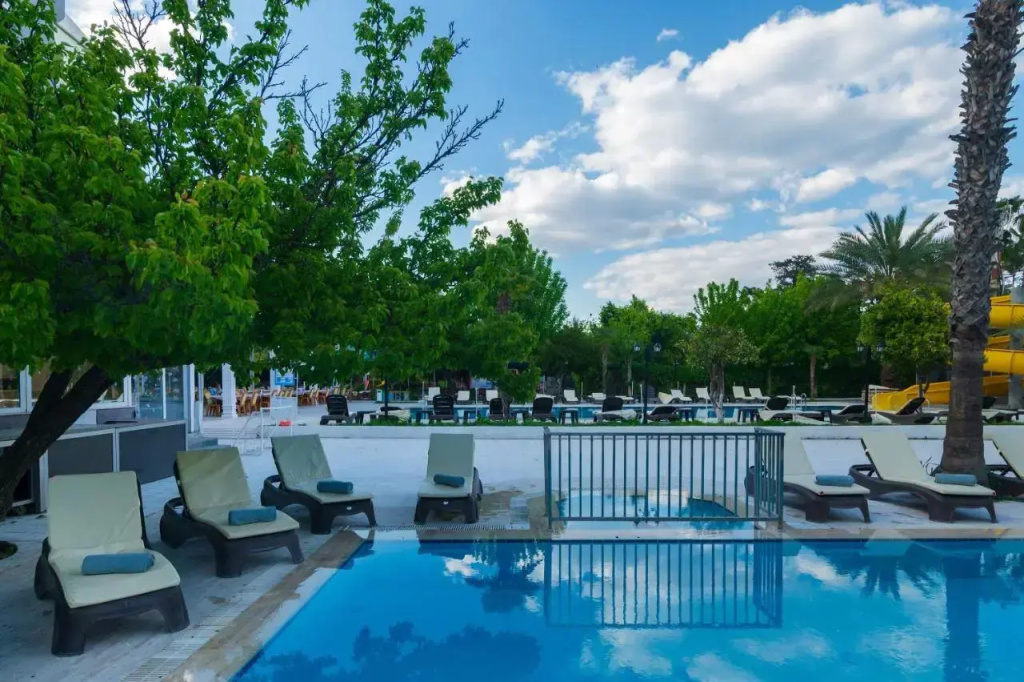 Grand Hotel Derin - All Inclusive
