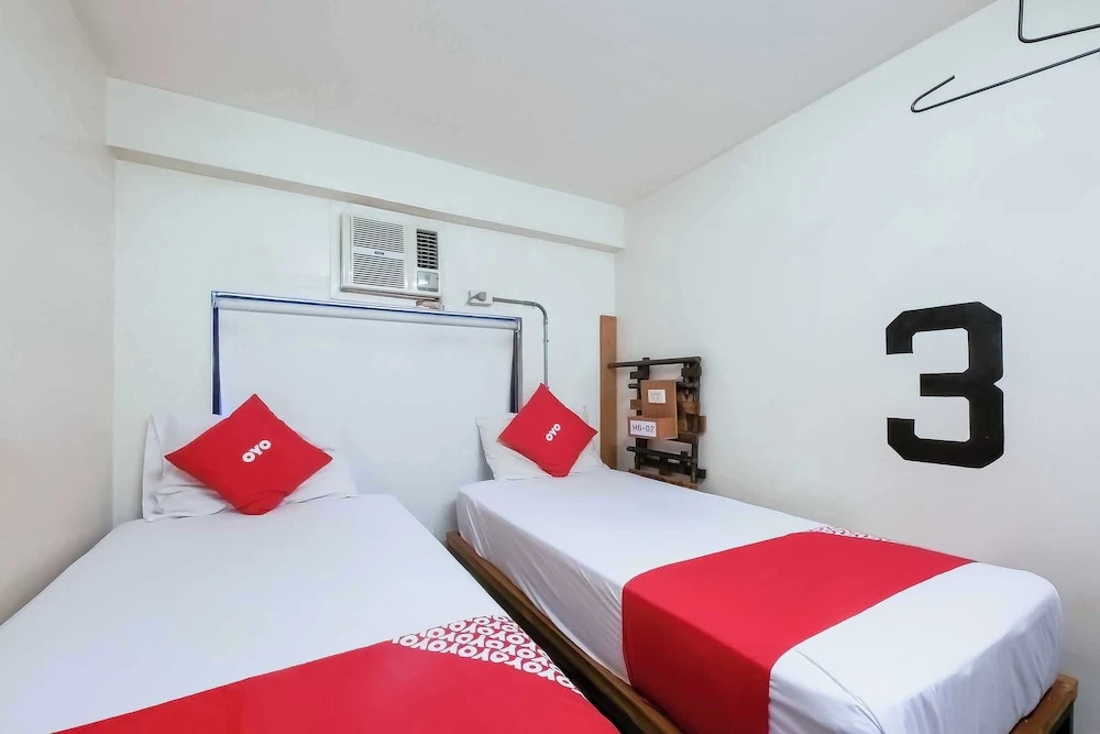 Junction Hostel, Poblacion Makati Avenue, Manila