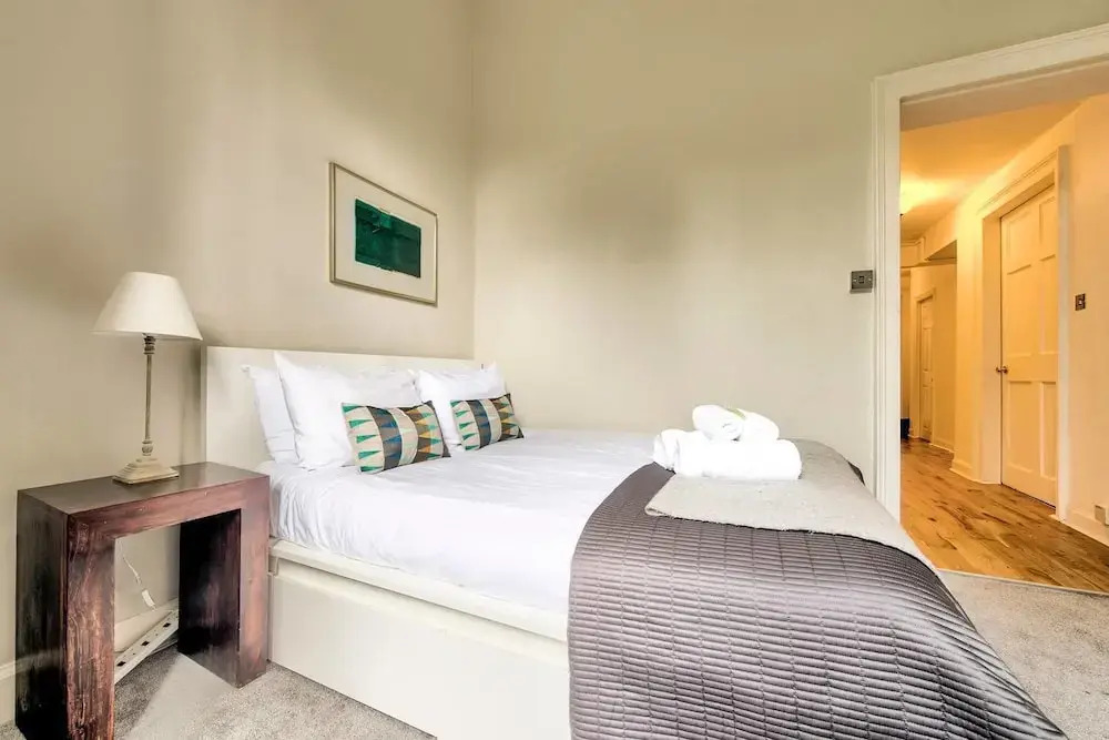 Heart of the New Town Luxury Apartment