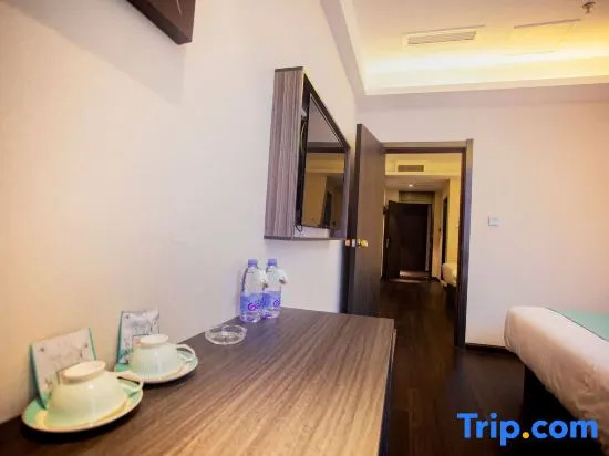 Xana Qingya Hotel
