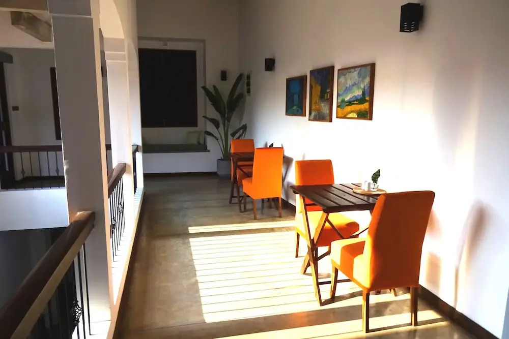 Hill Residencies