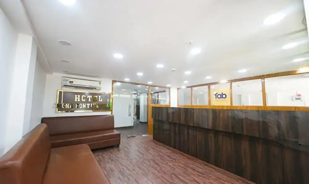 Fabhotel Mona Continental