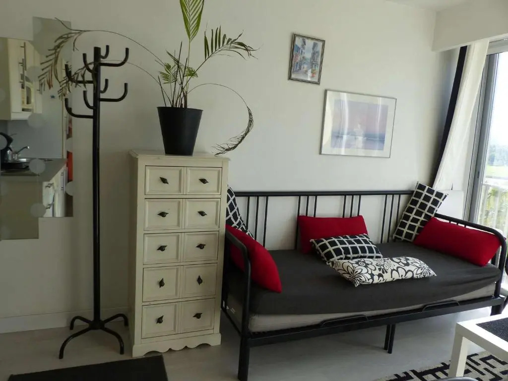 Appartement Le Lavandou, 1 pièce, 4 personnes - FR-1-308-83