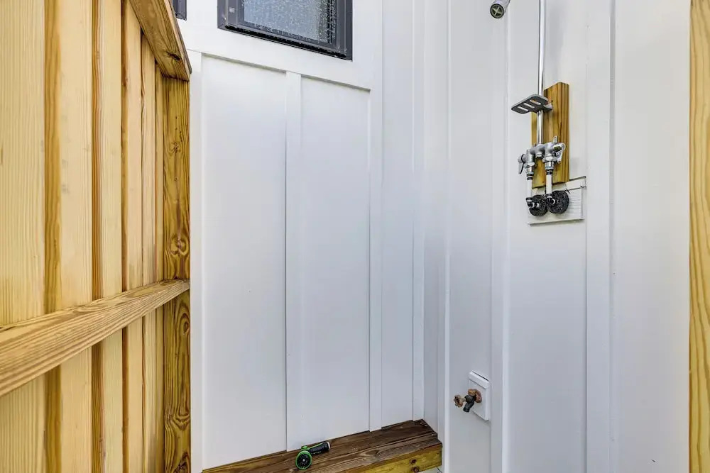 Walk to the Waves: Coastal Kure Beach Retreat