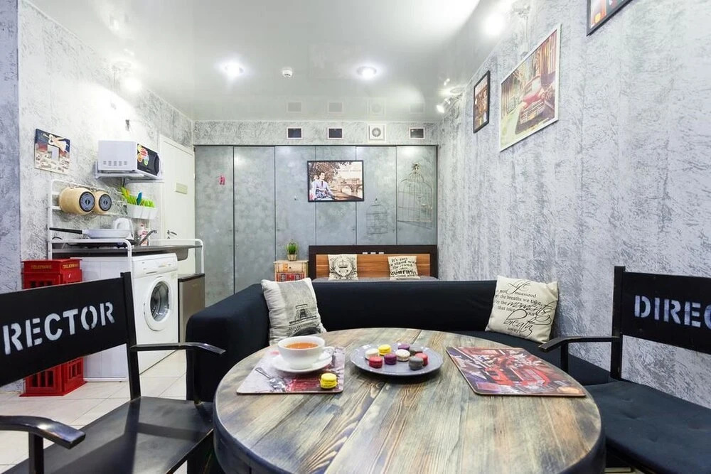 RentalSPb London cafe Studio