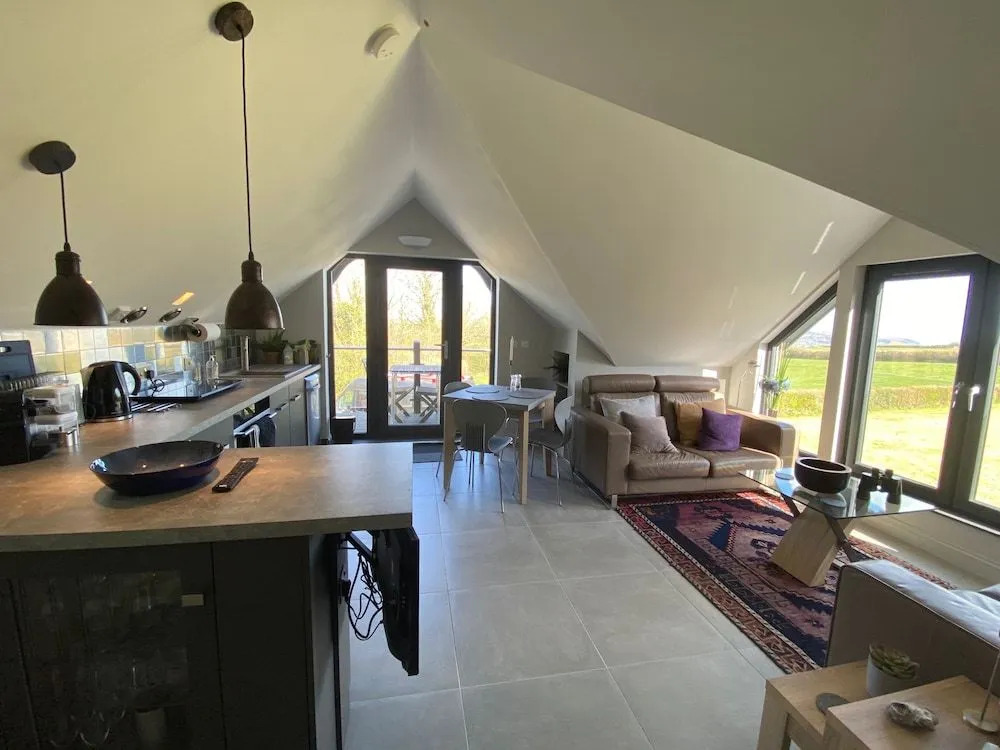 Downton Lodge Country Bed and Breakfast and; Self Catering