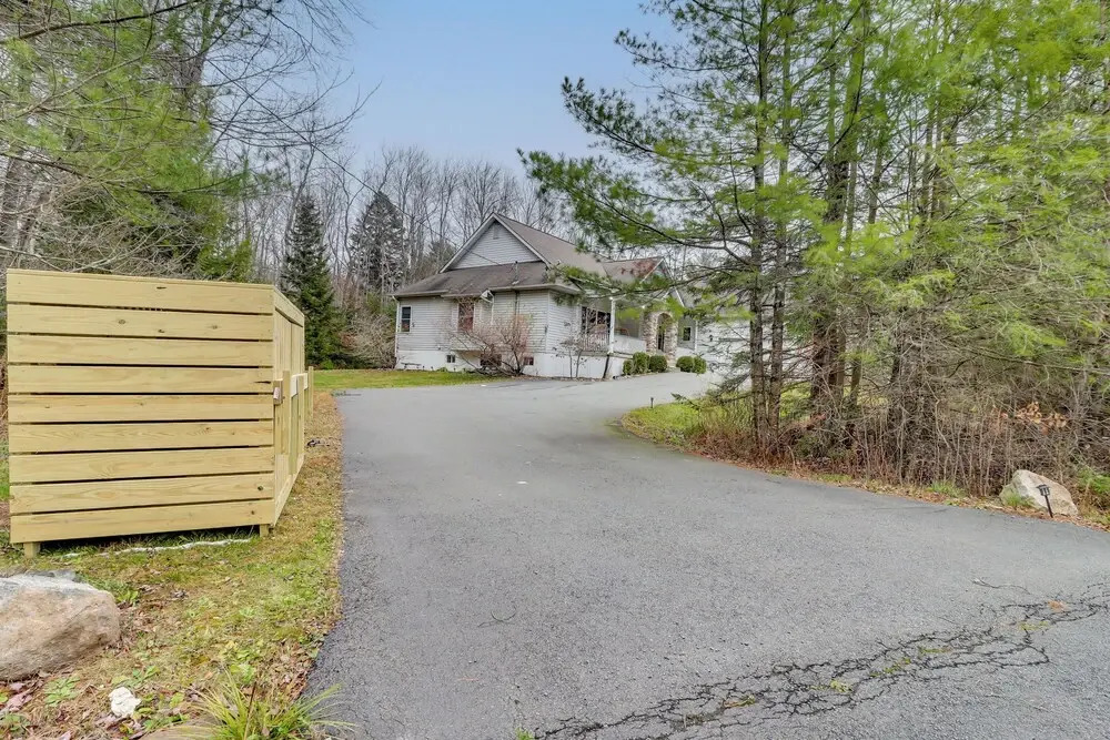 Hot Tub & Epic Game Room! Poconos Family Retreat