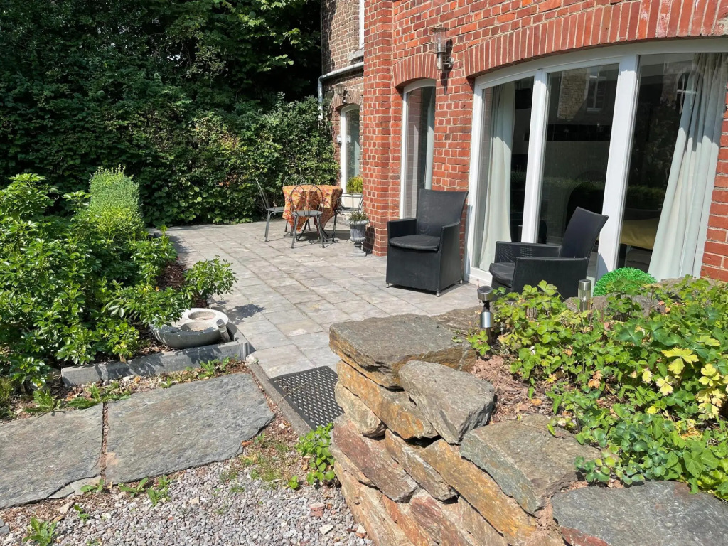 Attractive apartment with a fireplace located in the town of Stavelot
