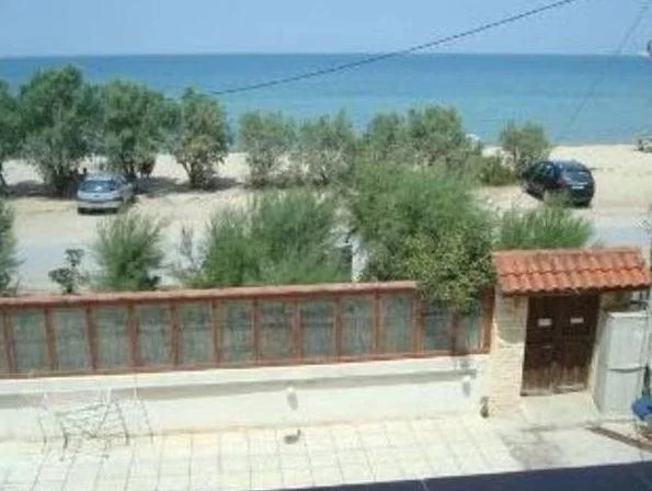 Pension Tzitzifies