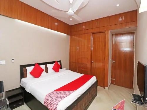 Alarians Residency